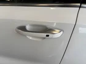 Kia Sorento thumbnail 4