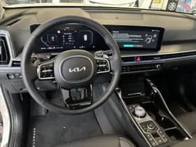 Kia Sorento thumbnail 8