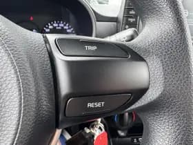 Kia Picanto thumbnail 22