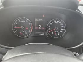 Kia Picanto thumbnail 8