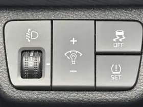 Kia Rio thumbnail 43