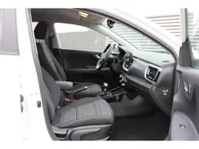 Kia Stonic thumbnail 49