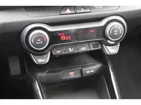 Kia Stonic thumbnail 66