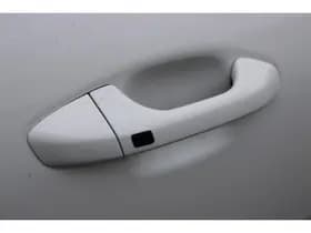 Kia Stonic thumbnail 10