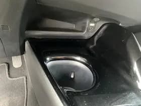 Toyota C-hr thumbnail 45