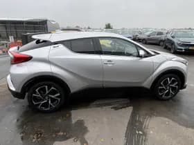 Toyota C-hr thumbnail 6