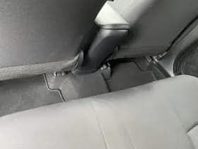 Toyota C-hr thumbnail 92