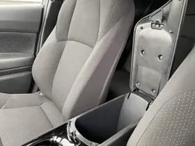 Toyota C-hr thumbnail 94