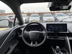 Toyota C-hr thumbnail 2