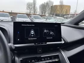 Toyota C-hr thumbnail 16