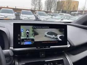 Toyota C-hr thumbnail 56