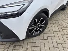 Toyota C-hr thumbnail 82