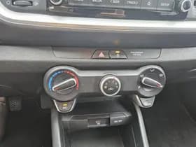 Kia Stonic thumbnail 12