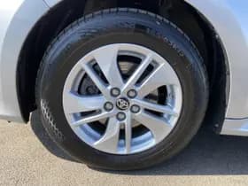 Toyota Yaris thumbnail 2