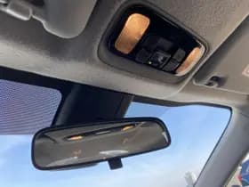 Toyota Yaris thumbnail 33