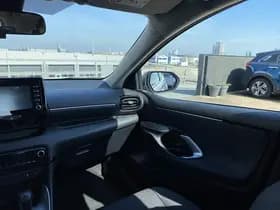 Toyota Yaris thumbnail 80