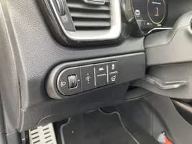 Kia Proceed thumbnail 81