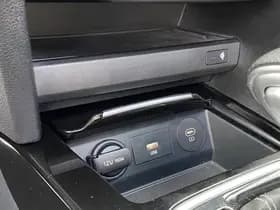 Kia Proceed thumbnail 100