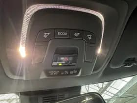 Toyota Corolla-touring-sports thumbnail 16