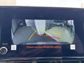 Toyota Bz4x thumbnail 17