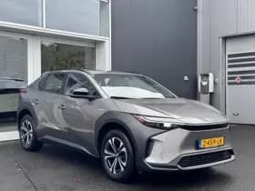 Toyota Bz4x thumbnail 4