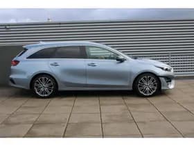 Kia Ceed-sportswagon thumbnail 4