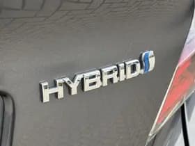 Toyota C-hr thumbnail 24