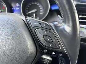 Toyota C-hr thumbnail 54