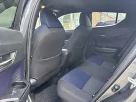 Toyota C-hr thumbnail 63