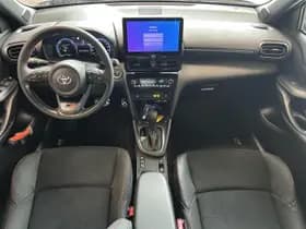 Toyota Yaris-cross thumbnail 12