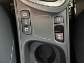 Toyota Yaris-cross thumbnail 26