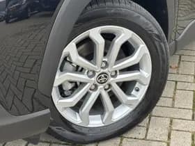 Toyota Corolla-cross thumbnail 19