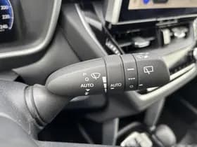 Toyota Corolla-cross thumbnail 23