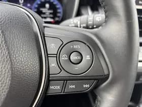 Toyota Corolla-cross thumbnail 54