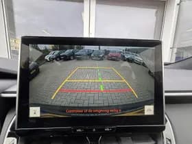 Toyota Corolla-cross thumbnail 10