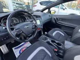 Kia Proceed thumbnail 43