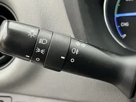 Toyota Yaris thumbnail 19