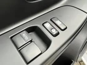 Toyota Yaris thumbnail 30