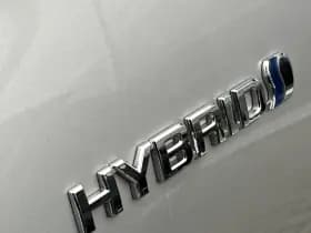 Toyota Yaris thumbnail 34