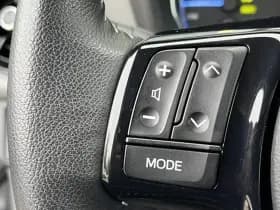 Toyota Yaris thumbnail 55