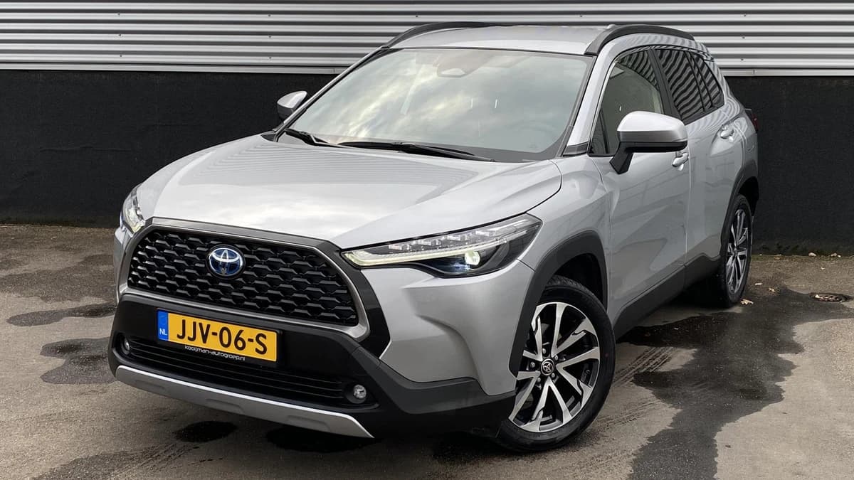 Toyota Corolla-cross — foto 1