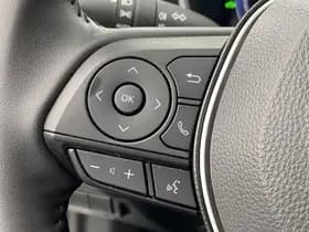 Toyota Corolla-cross thumbnail 28