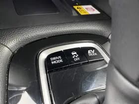 Toyota Corolla-cross thumbnail 93