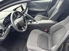 Toyota C-hr thumbnail 7