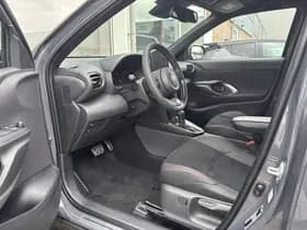 Toyota Yaris-cross thumbnail 64