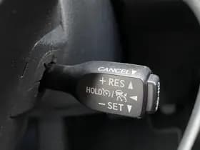 Toyota C-hr thumbnail 32