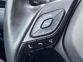 Toyota C-hr thumbnail 86