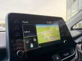 Toyota C-hr thumbnail 14