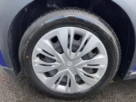 Toyota Aygo thumbnail 9