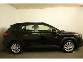 Toyota Corolla-cross thumbnail 13